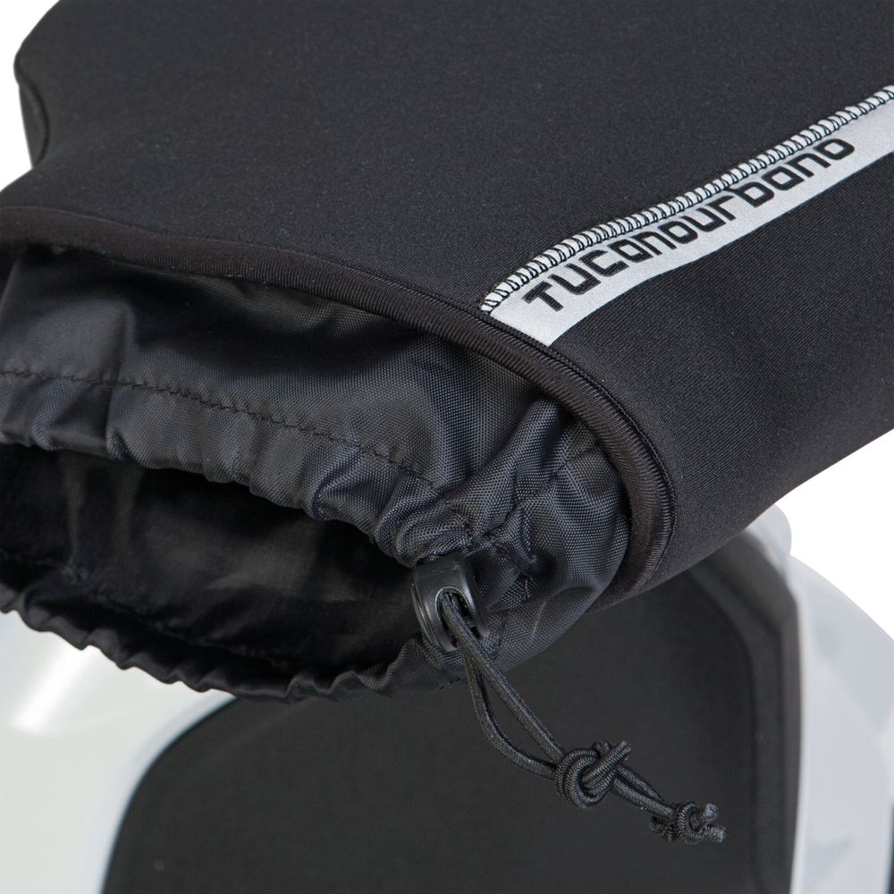 Tucano Urbano Streamlined Neoprene Handgrip Covers Black