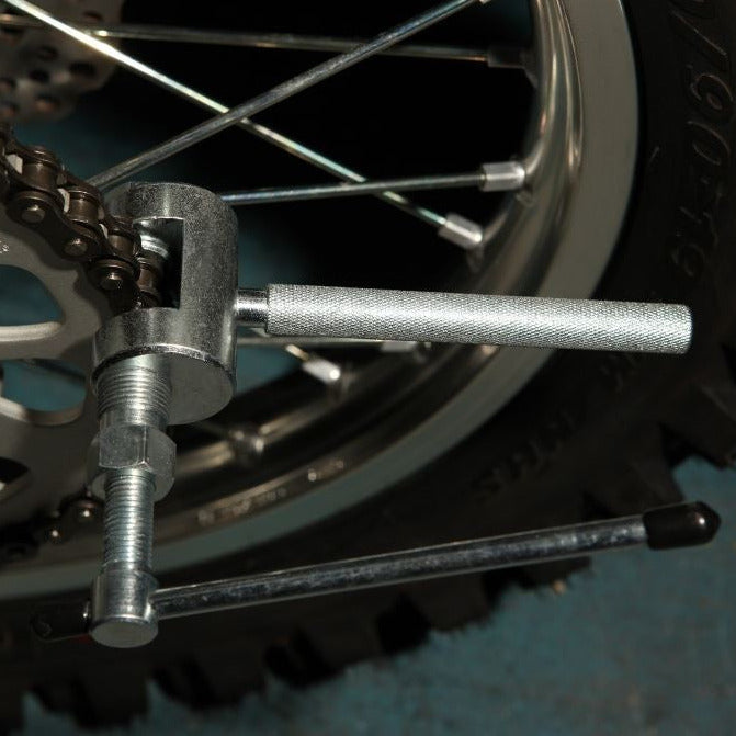 Gear Gremlin Univ Chain Breaking Tool FREE 1 YEAR Returns, FREE UK Delivery | ThrottleChimp