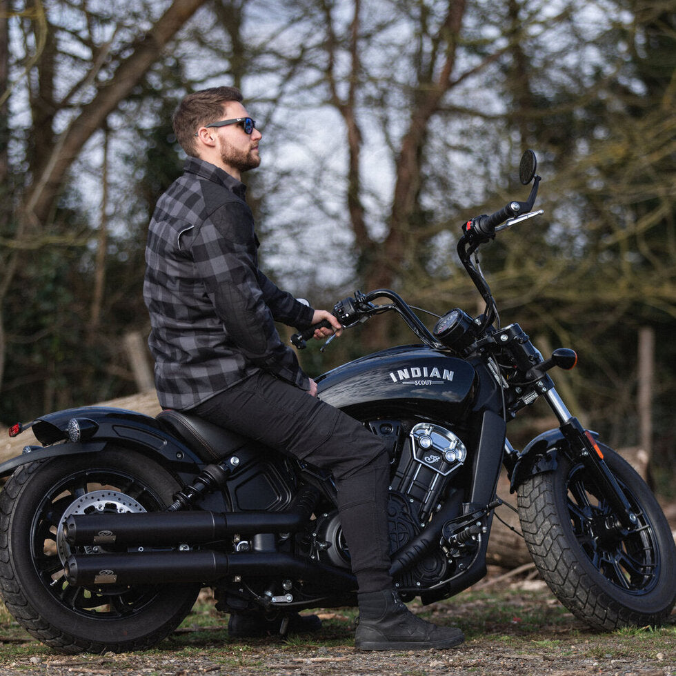 MotoBull Ryan Cargo Trouser Black FREE 1 YEAR Returns, FREE UK Delivery | ThrottleChimp
