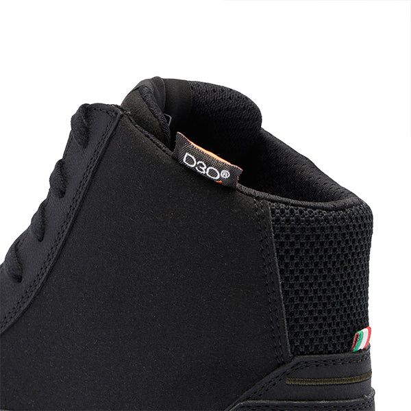 TCX Mood 2 Gore-Tex Boots Black FREE 1 YEAR Returns, FREE UK Delivery | ThrottleChimp