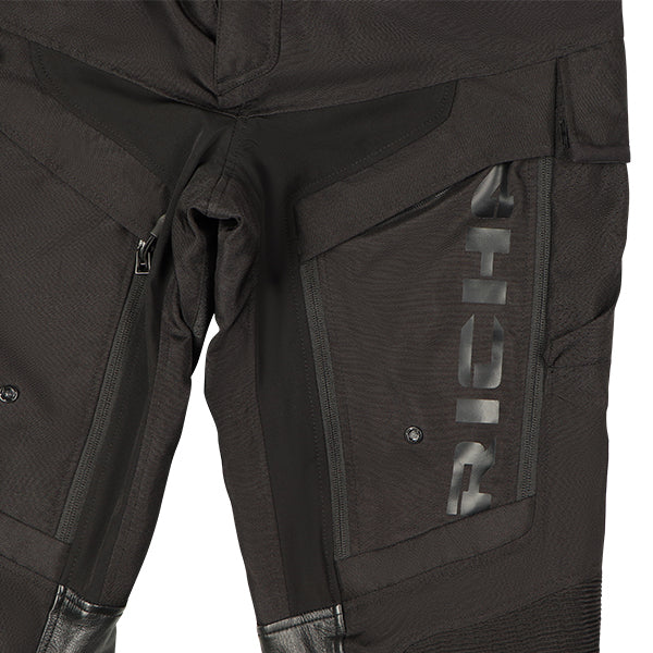 Richa Brutus Touring Gore-Tex Trouser Black FREE 1 YEAR Returns, FREE UK Delivery | ThrottleChimp