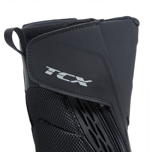TCX Airtech 3 Gore-Tex Boots Black FREE 1 YEAR Returns, FREE UK Delivery | ThrottleChimp