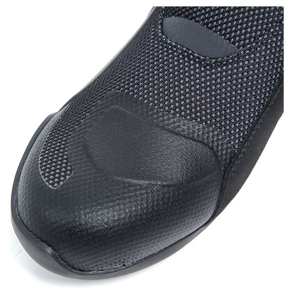 TCX Airtech 3 Gore-Tex Boots Black FREE 1 YEAR Returns, FREE UK Delivery | ThrottleChimp