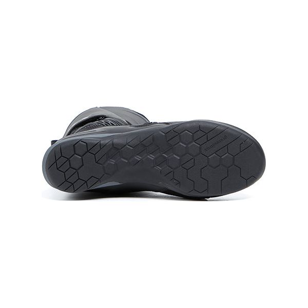 TCX Airtech 3 Gore-Tex Boots Black FREE 1 YEAR Returns, FREE UK Delivery | ThrottleChimp
