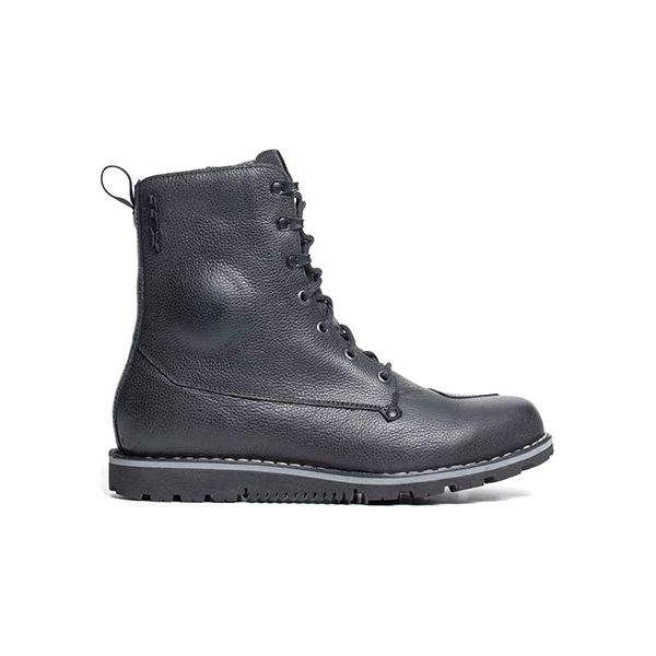 TCX Hero 2 Waterproof Boots Black FREE 1 YEAR Returns, FREE UK Delivery | ThrottleChimp