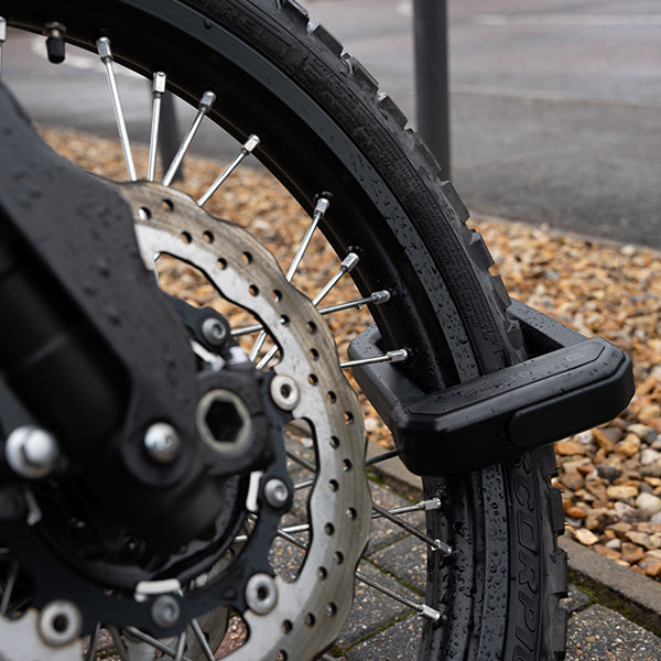 Hiplok D1000 D-Locks All Black FREE 1 YEAR Returns, FREE UK Delivery | ThrottleChimp