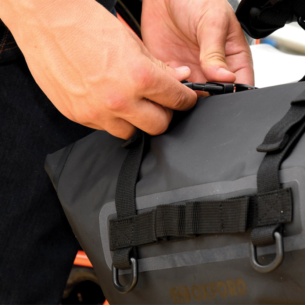 Oxford Aqua P32 Pannier Bag Black - 32 Litres FREE 1 YEAR Returns, FREE UK Delivery | ThrottleChimp