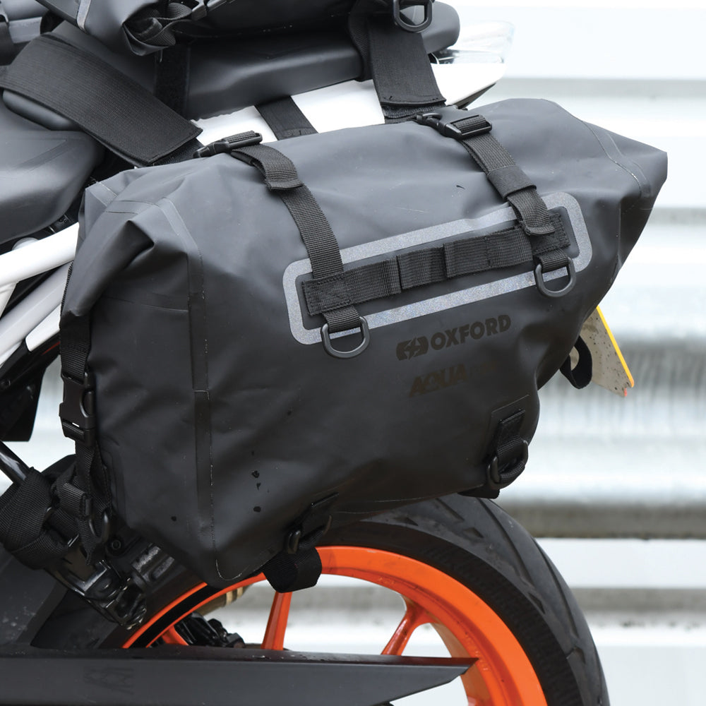 Oxford Aqua P32 Pannier Bag Black - 32 Litres FREE 1 YEAR Returns, FREE UK Delivery | ThrottleChimp