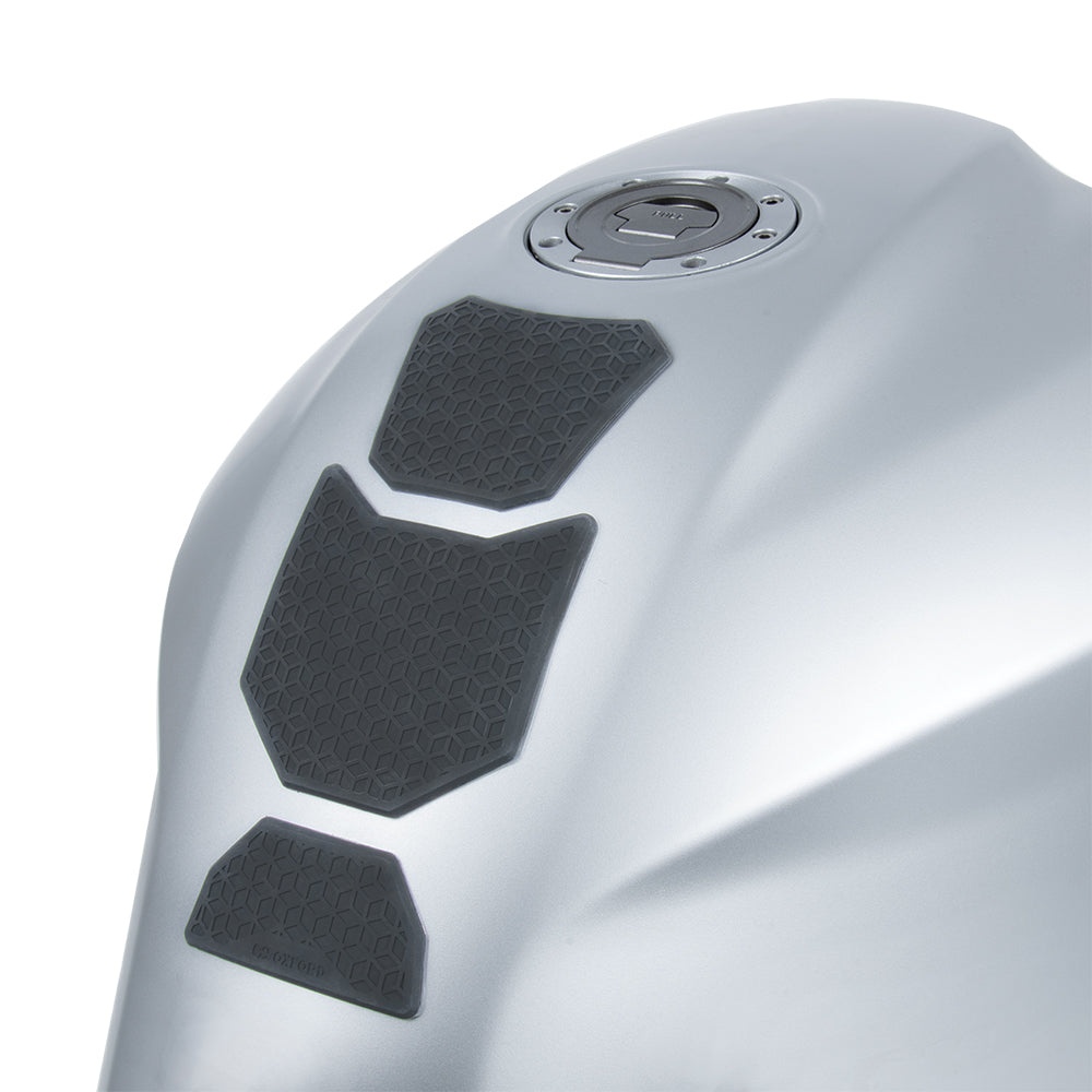 Oxford Gripper Advanced Tank Pad Black FREE 1 YEAR Returns, FREE UK Delivery | ThrottleChimp