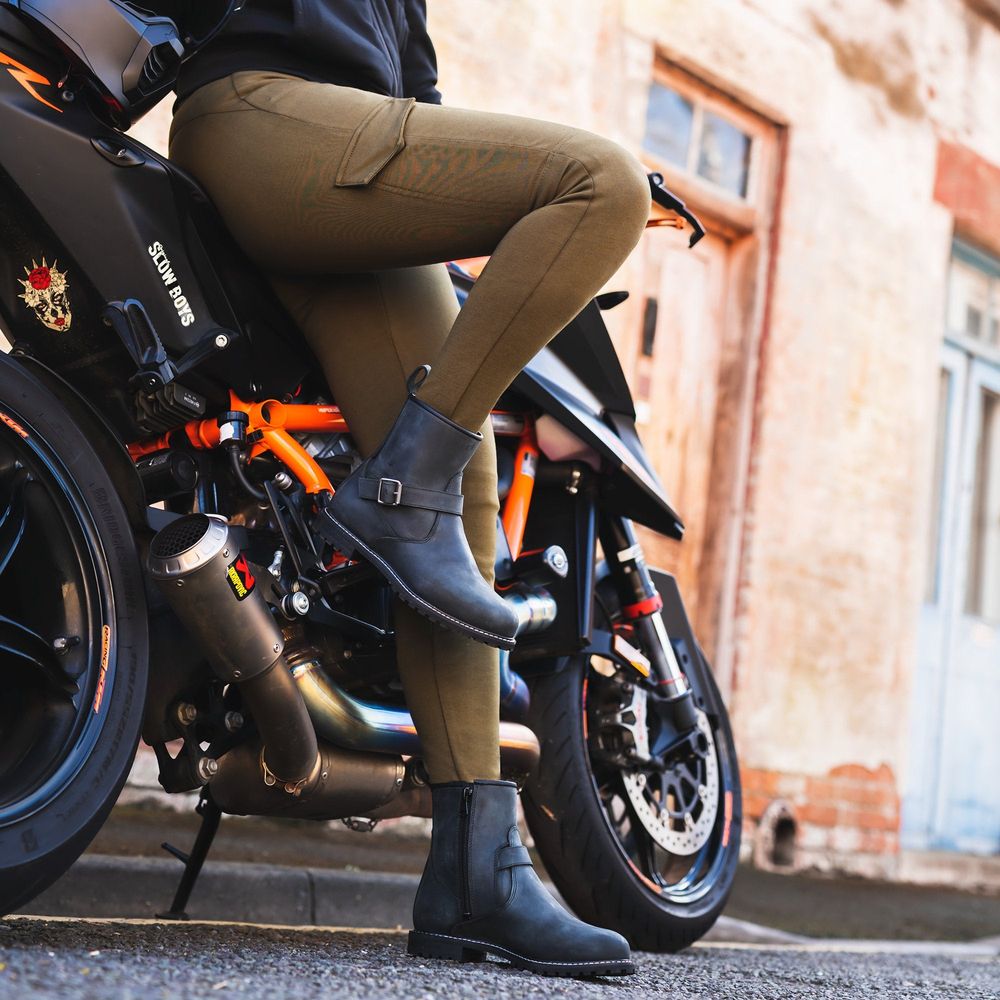 Oxford Super Cargo Ladies Legging Khaki FREE 1 YEAR Returns, FREE UK Delivery | ThrottleChimp