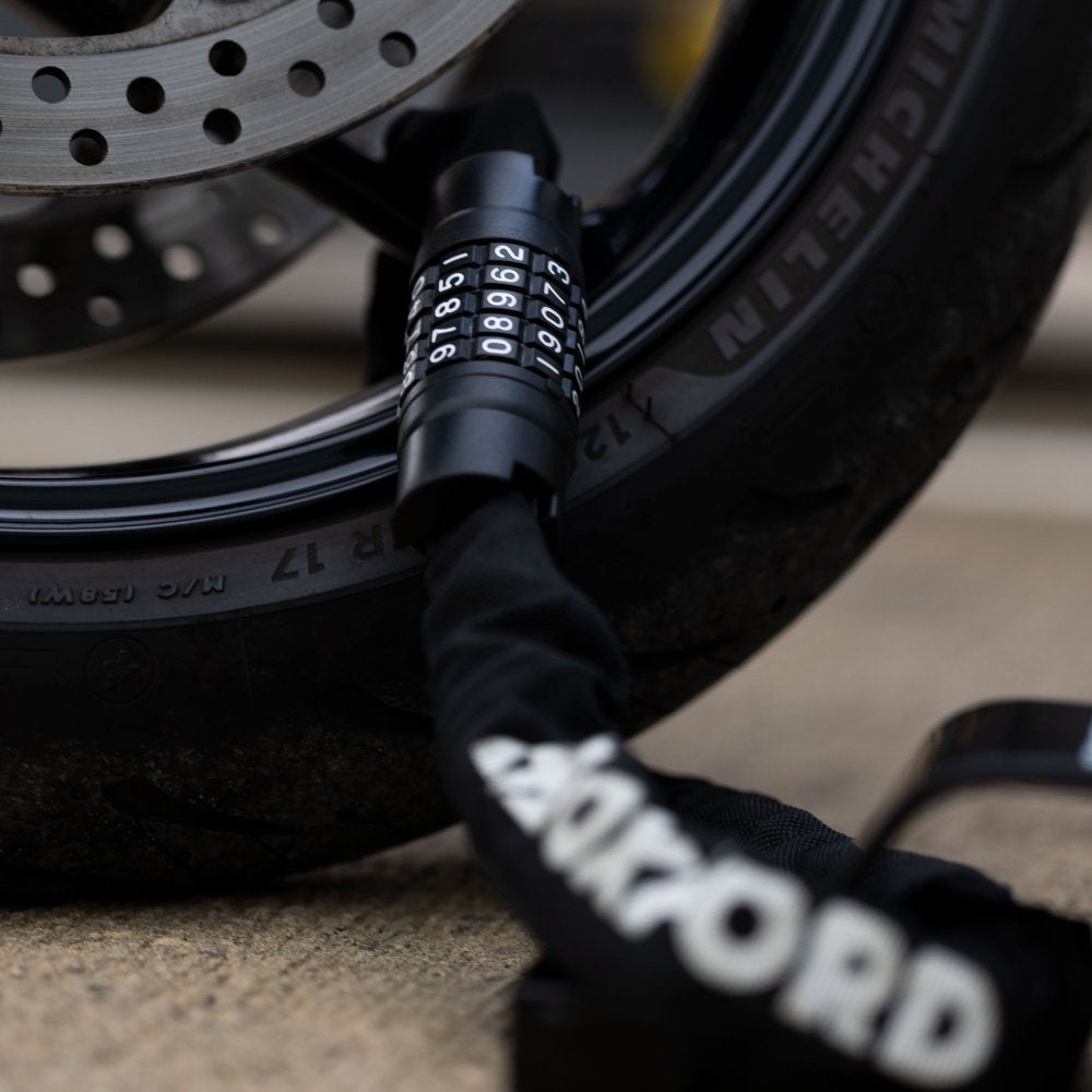 Oxford Combi Chain8 Square Black FREE 1 YEAR Returns, FREE UK Delivery | ThrottleChimp