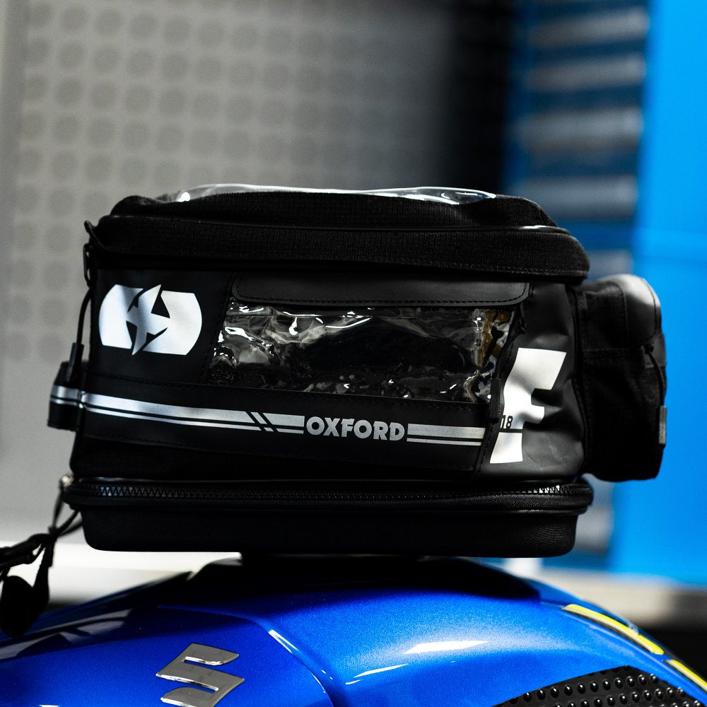Oxford F1 Small Quick Release Tank Bag Black - 18 Litres FREE 1 YEAR Returns, FREE UK Delivery | ThrottleChimp