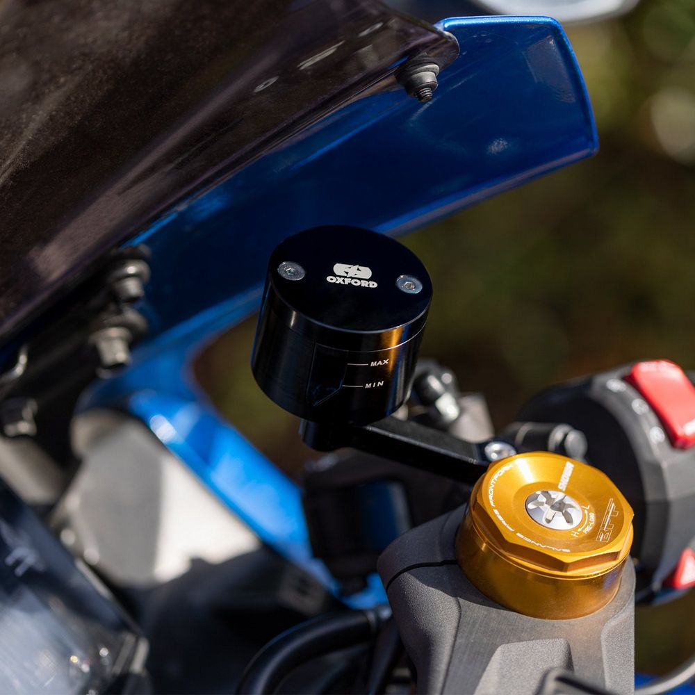 Oxford Front Brake Fluid Reservoir Kit Black - 30ml FREE 1 YEAR Returns, FREE UK Delivery | ThrottleChimp