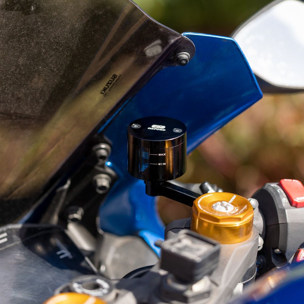 Oxford Front Brake Fluid Reservoir Kit Black - 30ml FREE 1 YEAR Returns, FREE UK Delivery | ThrottleChimp