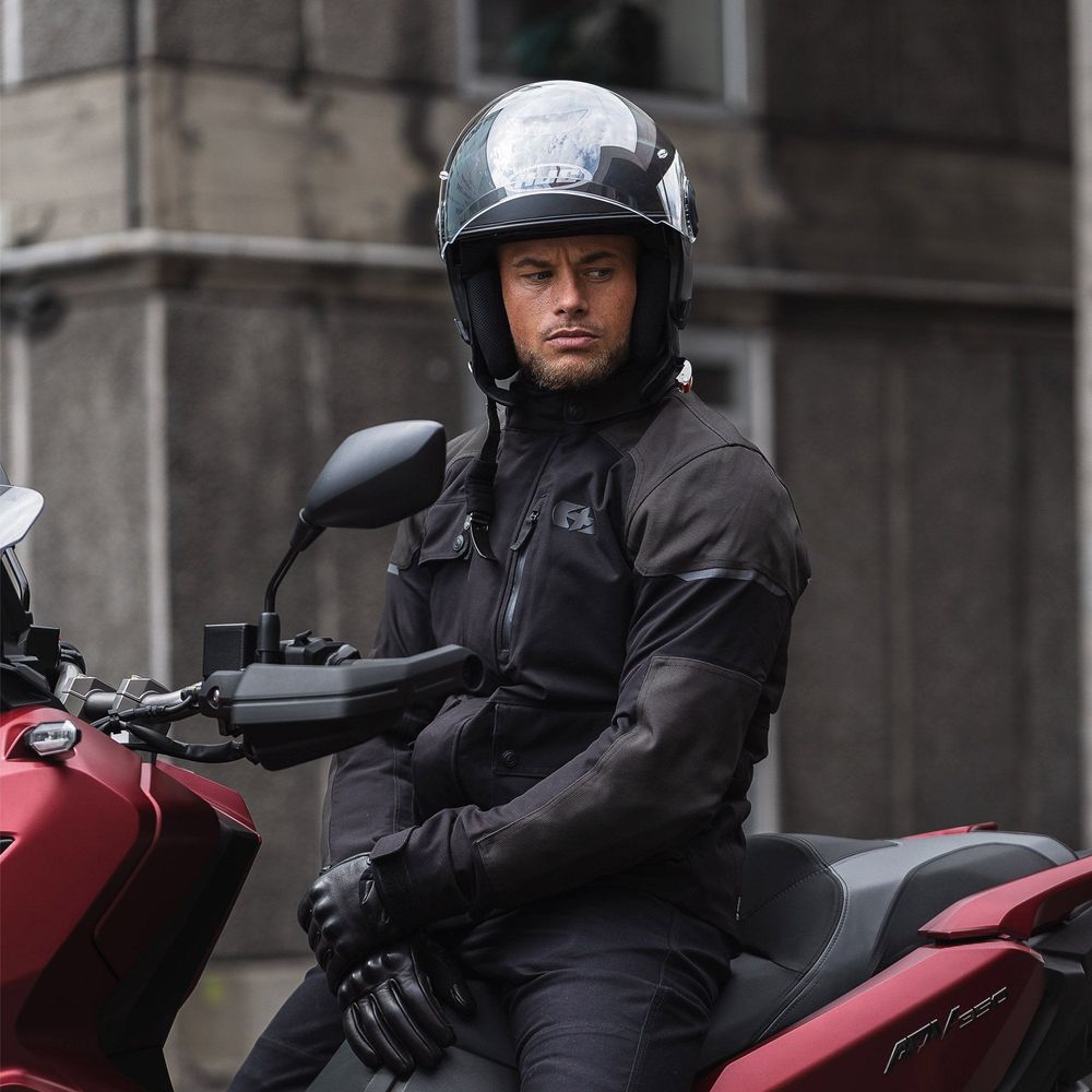 Oxford Barkston Dry2Dry Textile Jacket Black FREE 1 YEAR Returns, FREE UK Delivery | ThrottleChimp