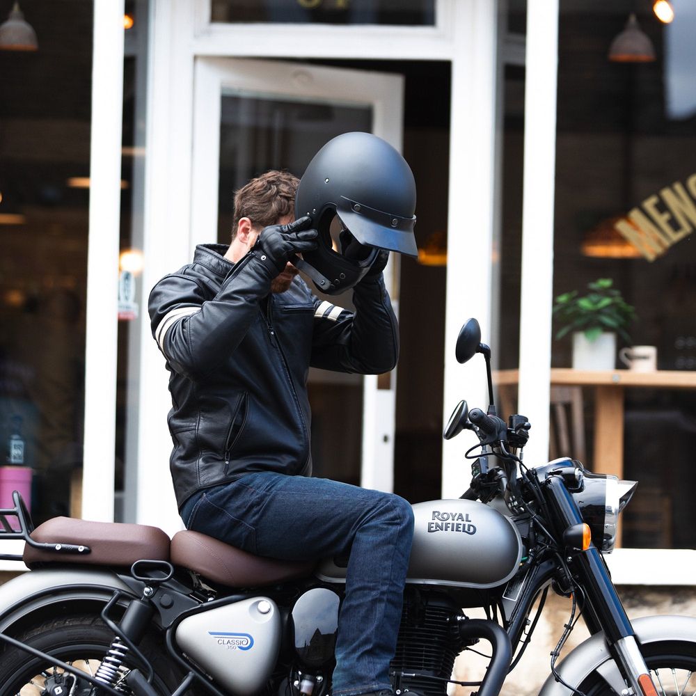 Oxford Holton Leather Jacket Black FREE 1 YEAR Returns, FREE UK Delivery | ThrottleChimp