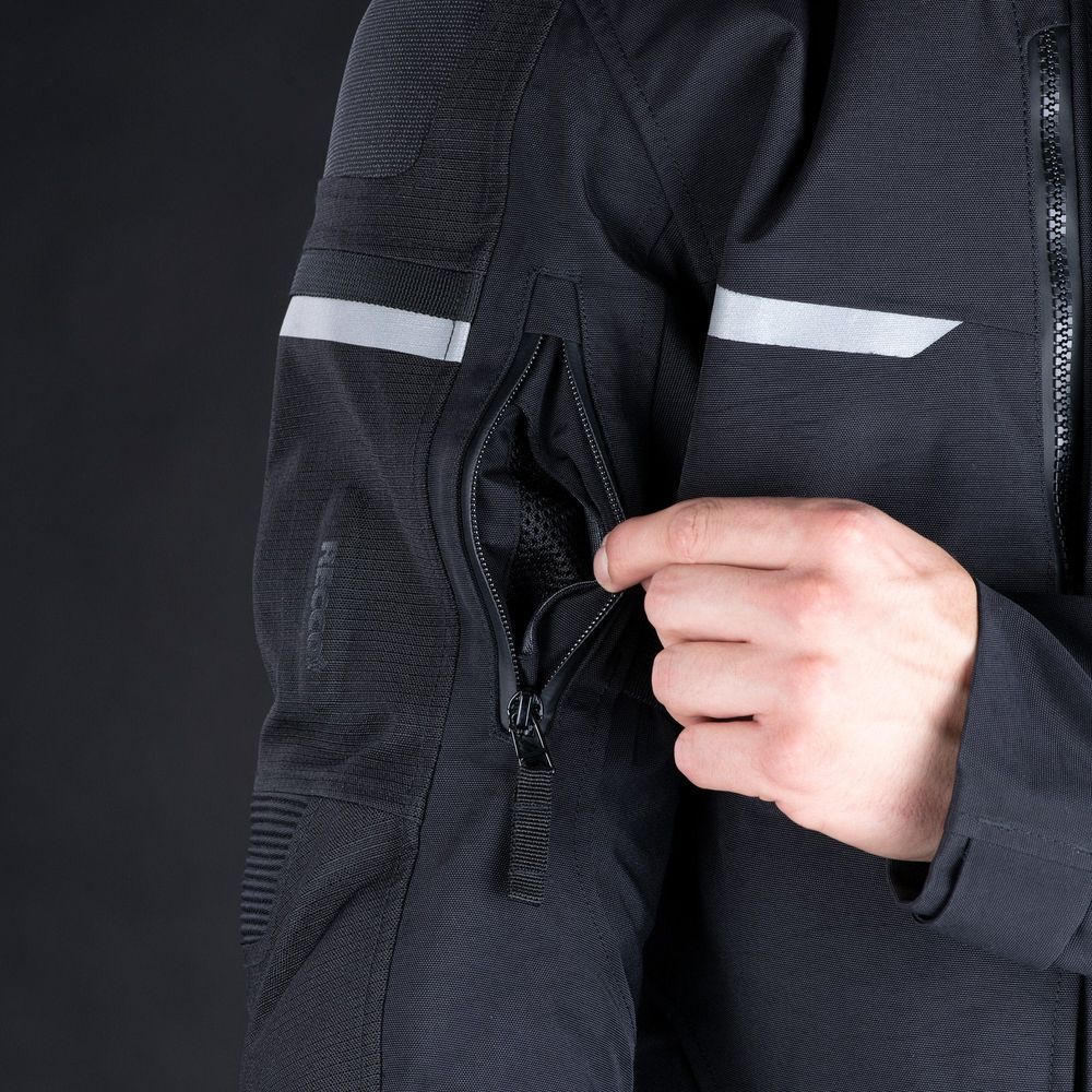 Oxford Stormland Dry2Dry Textile Jacket Tech Black FREE 1 YEAR Returns, FREE UK Delivery | ThrottleChimp