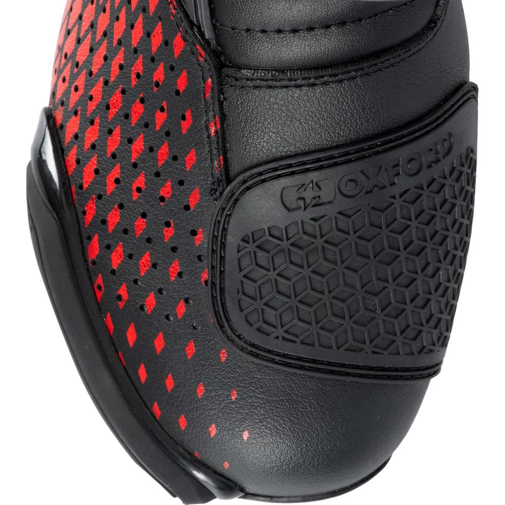 Oxford Nexus 1.0 Air Boots Black / White / Red FREE 1 YEAR Returns, FREE UK Delivery | ThrottleChimp