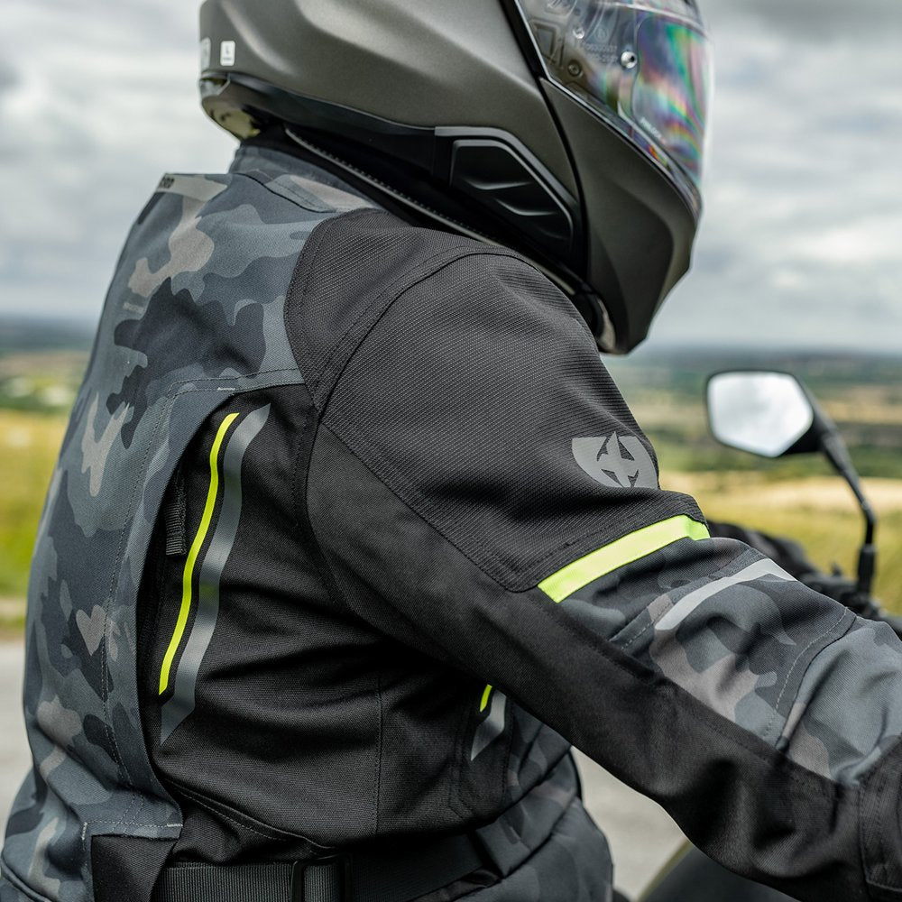 Oxford Calgary 2.0 Dry2Dry Textile Jacket Black / Camo FREE 1 YEAR Returns, FREE UK Delivery | ThrottleChimp