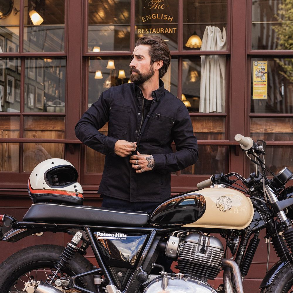 Oxford Original Approved AA Ridgeback Shirt Black FREE 1 YEAR Returns, FREE UK Delivery | ThrottleChimp