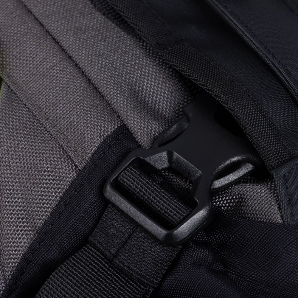 Oxford Atlas B-30 Advanced Backpack Charcoal / Black - 30 Liter FREE 1 YEAR Returns, FREE UK Delivery | ThrottleChimp