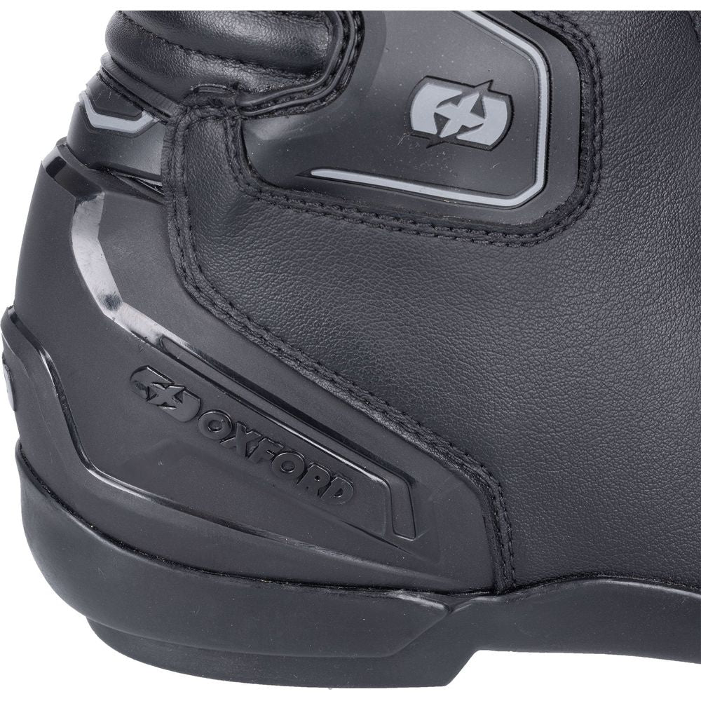 Oxford Cypher 1.0 Dry2Dry Boots Stealth Black FREE 1 YEAR Returns, FREE UK Delivery | ThrottleChimp