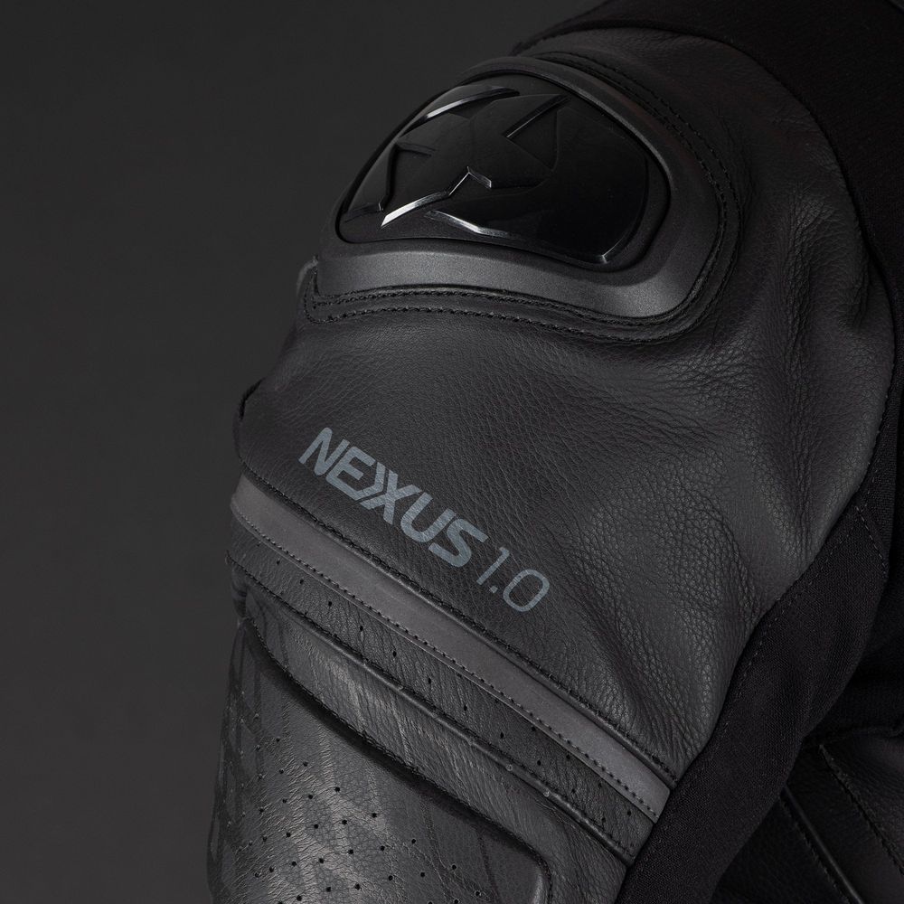 Oxford Nexus 1.0 Leather Jacket Stealth Black FREE 1 YEAR Returns, FREE UK Delivery | ThrottleChimp