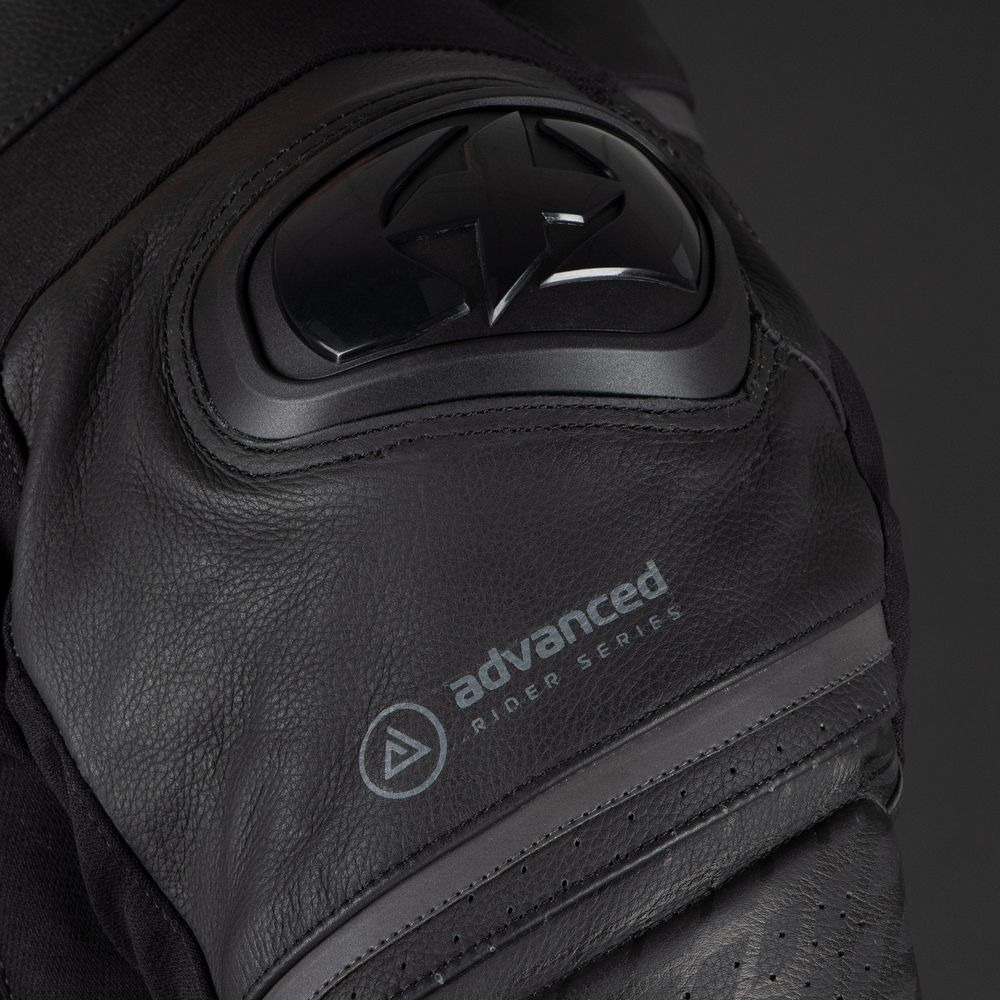 Oxford Nexus 1.0 Leather Jacket Stealth Black FREE 1 YEAR Returns, FREE UK Delivery | ThrottleChimp