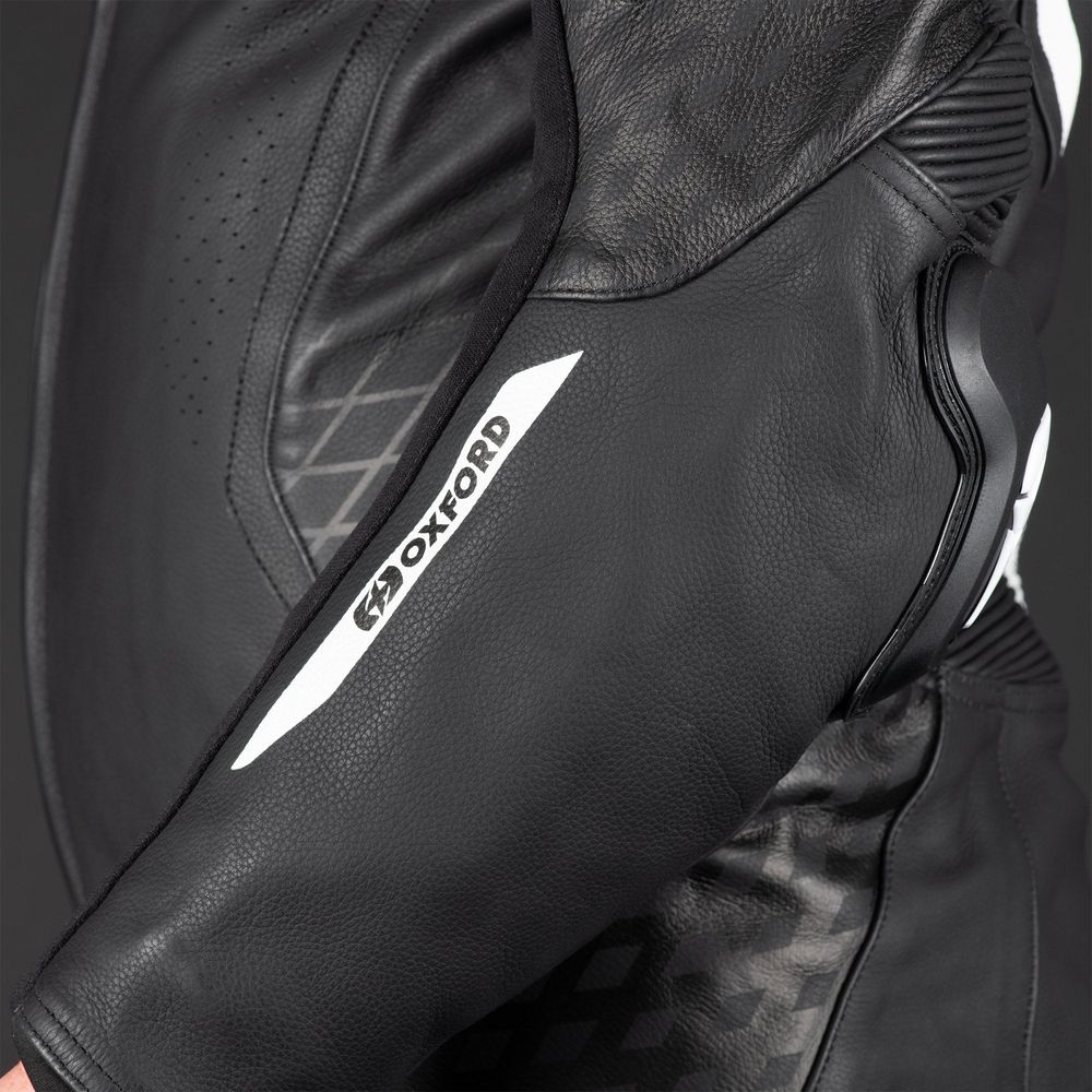 Oxford Nexus 1.0 One Piece Leather Suit Black / White FREE 1 YEAR Returns, FREE UK Delivery | ThrottleChimp