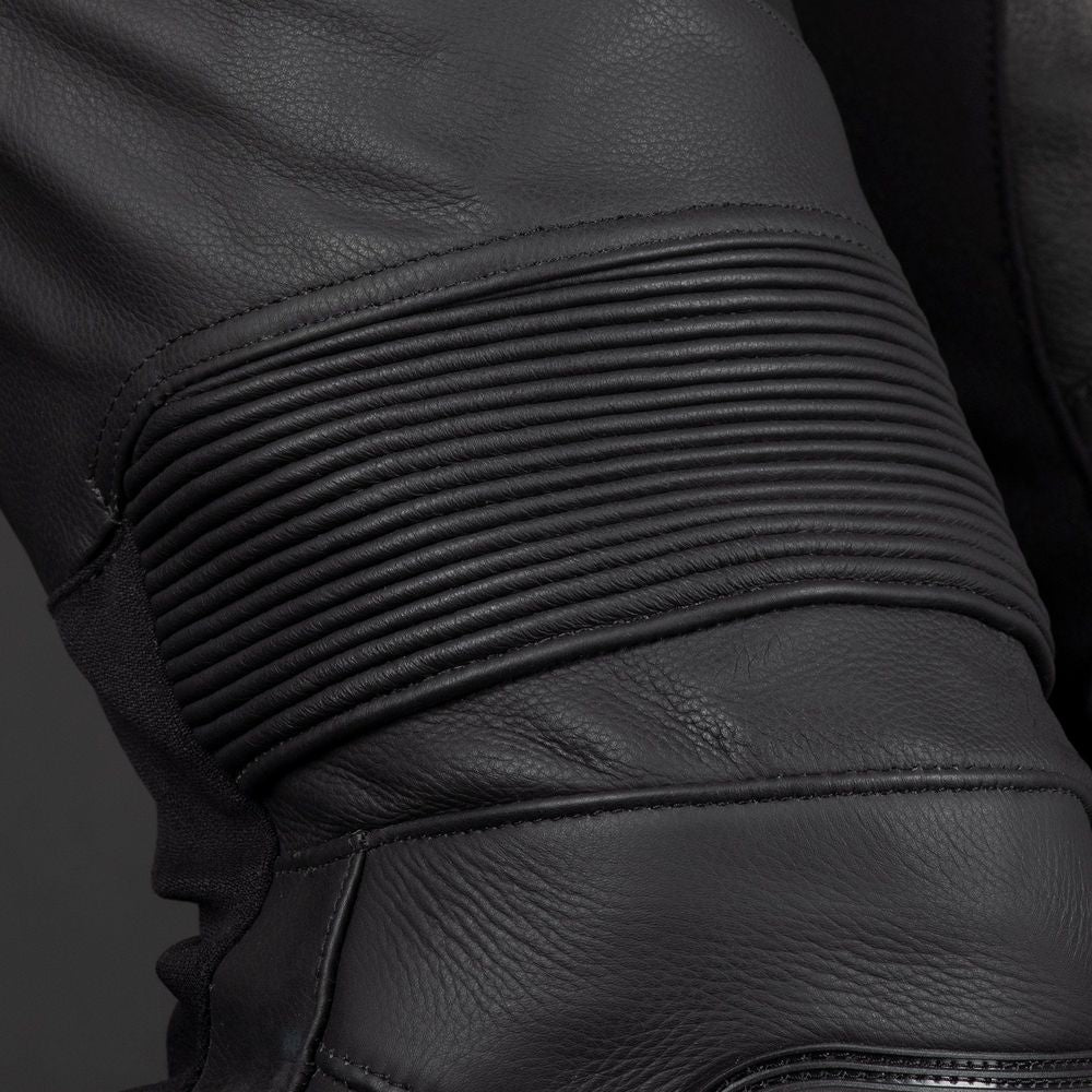Oxford Nexus 1.0 Leather Trouser Stealth Black FREE 1 YEAR Returns, FREE UK Delivery | ThrottleChimp