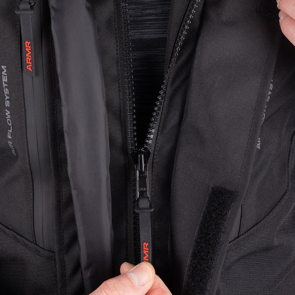 ARMR Kiso 4.0 Waterproof Textile Jacket Black FREE 1 YEAR Returns, FREE UK Delivery | ThrottleChimp