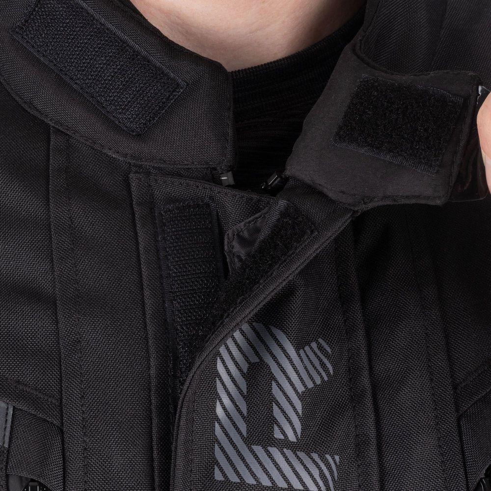 ARMR Kiso 4.0 Waterproof Textile Jacket Black FREE 1 YEAR Returns, FREE UK Delivery | ThrottleChimp