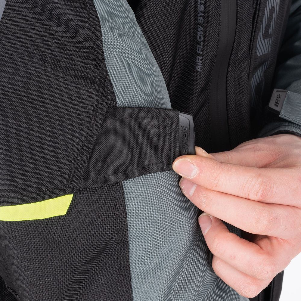 ARMR Kiso 4.0 Waterproof Textile Jacket Black / Green / Fluo Yellow FREE 1 YEAR Returns, FREE UK Delivery | ThrottleChimp