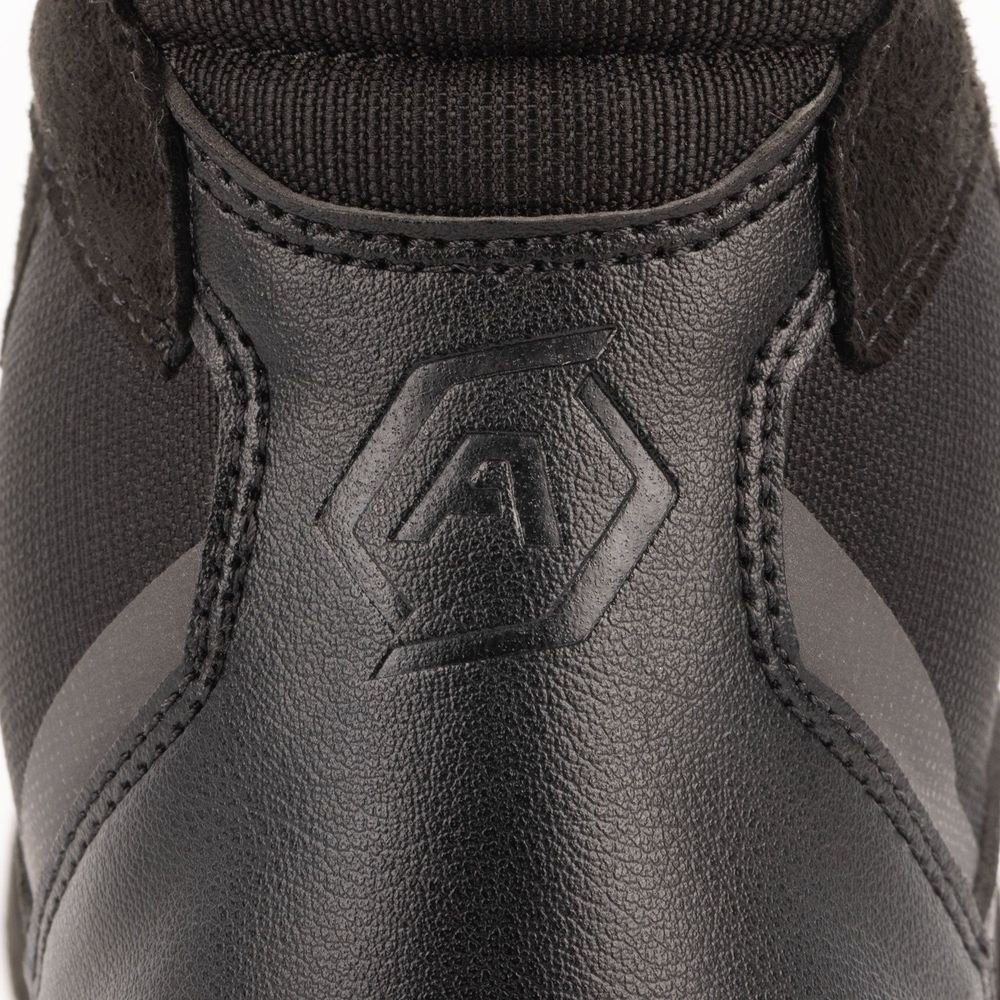 ARMR Eyoshi 3.0 Air Short Boots Black FREE 1 YEAR Returns, FREE UK Delivery | ThrottleChimp