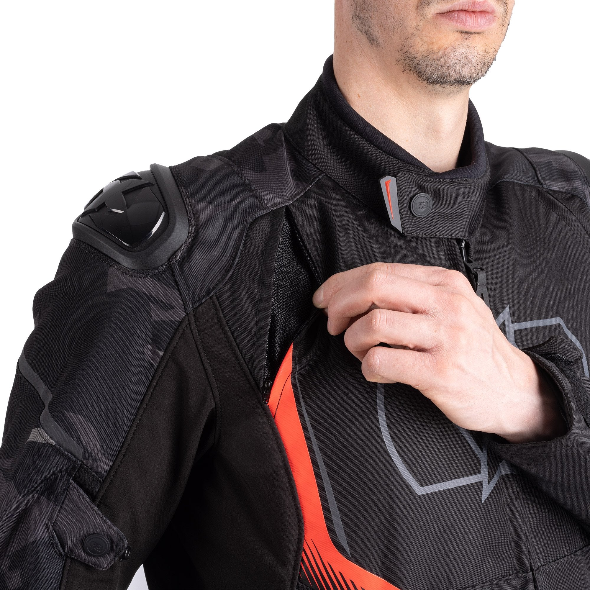 Oxford Omega 1.0 Dry2Dry Textile Jacket Black / Camo / Red FREE 1 YEAR Returns, FREE UK Delivery | ThrottleChimp