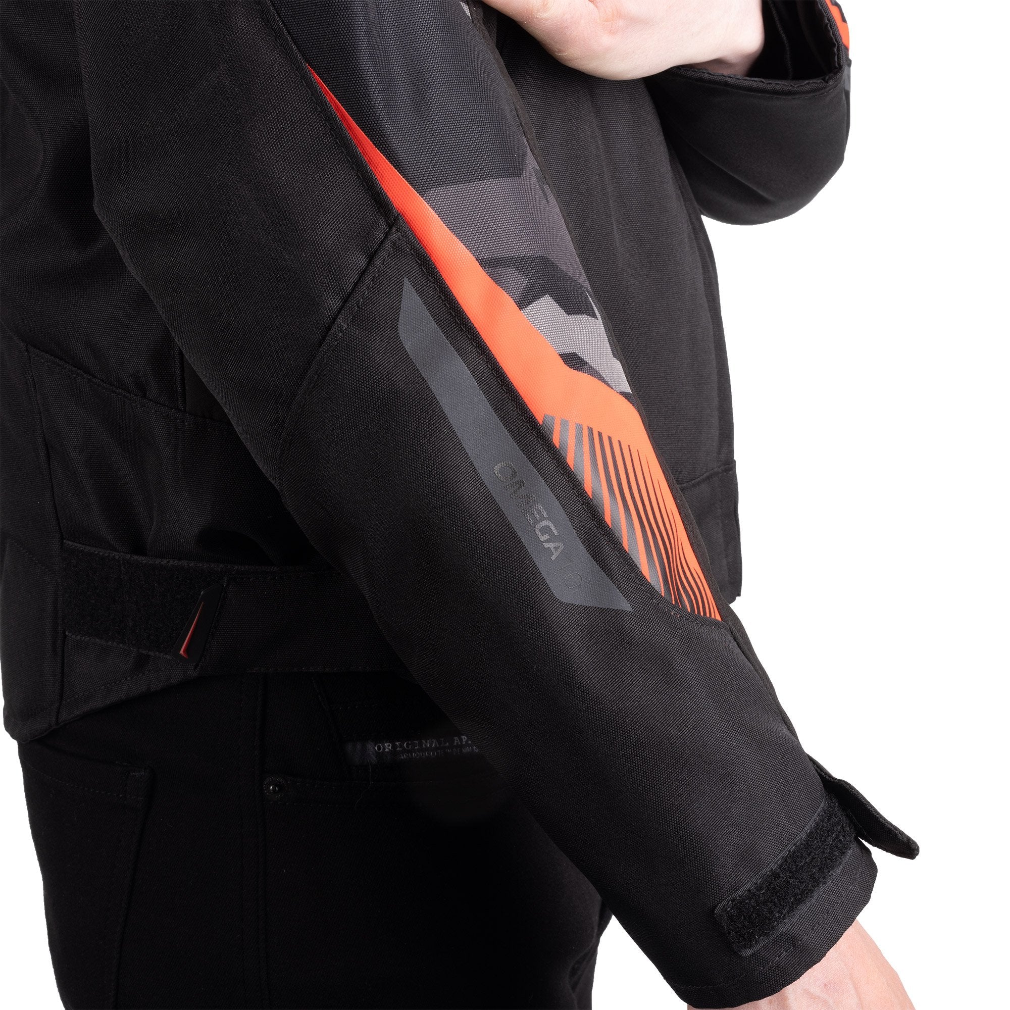 Oxford Omega 1.0 Dry2Dry Textile Jacket Black / Camo / Red FREE 1 YEAR Returns, FREE UK Delivery | ThrottleChimp