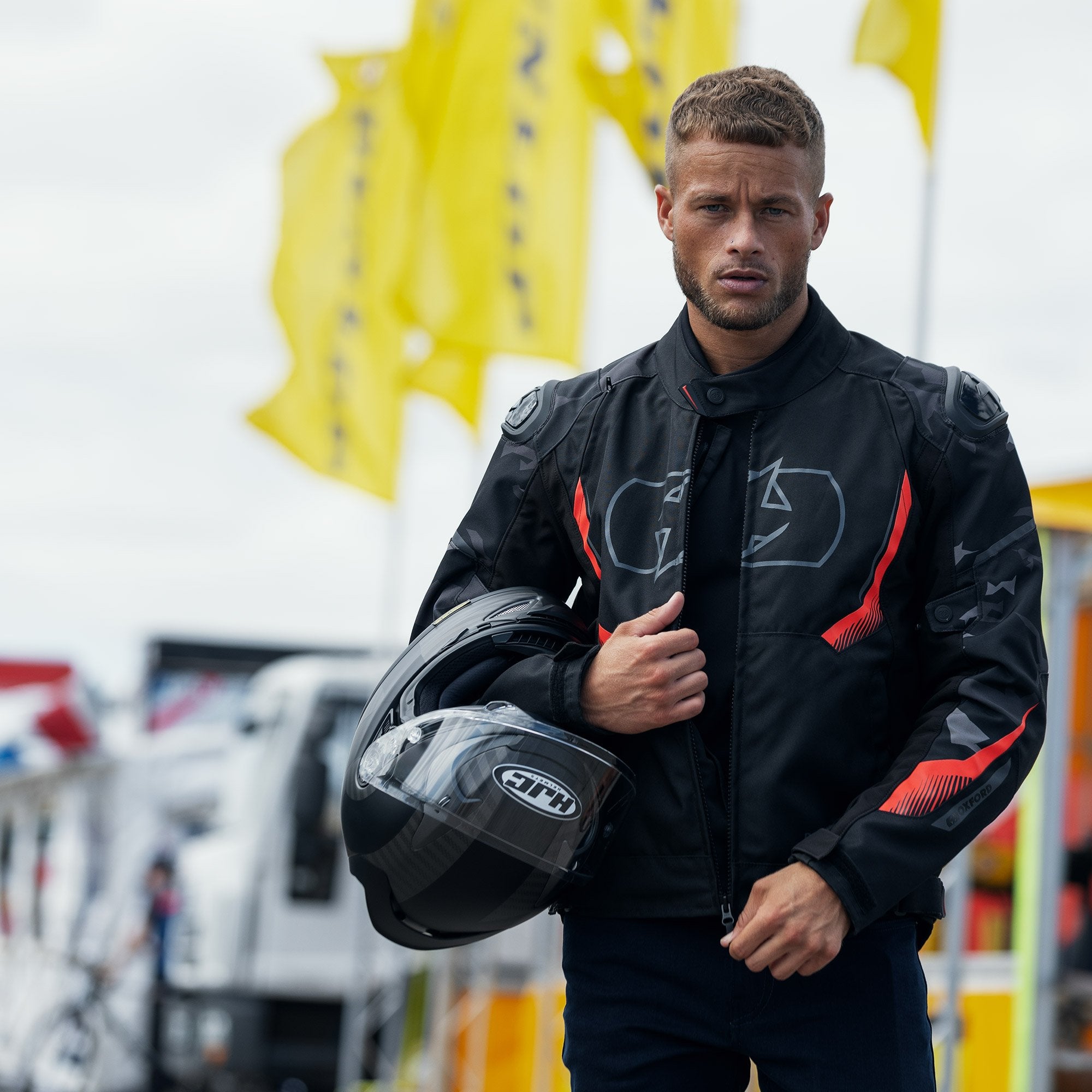 Oxford Omega 1.0 Dry2Dry Textile Jacket Black / Camo / Red FREE 1 YEAR Returns, FREE UK Delivery | ThrottleChimp