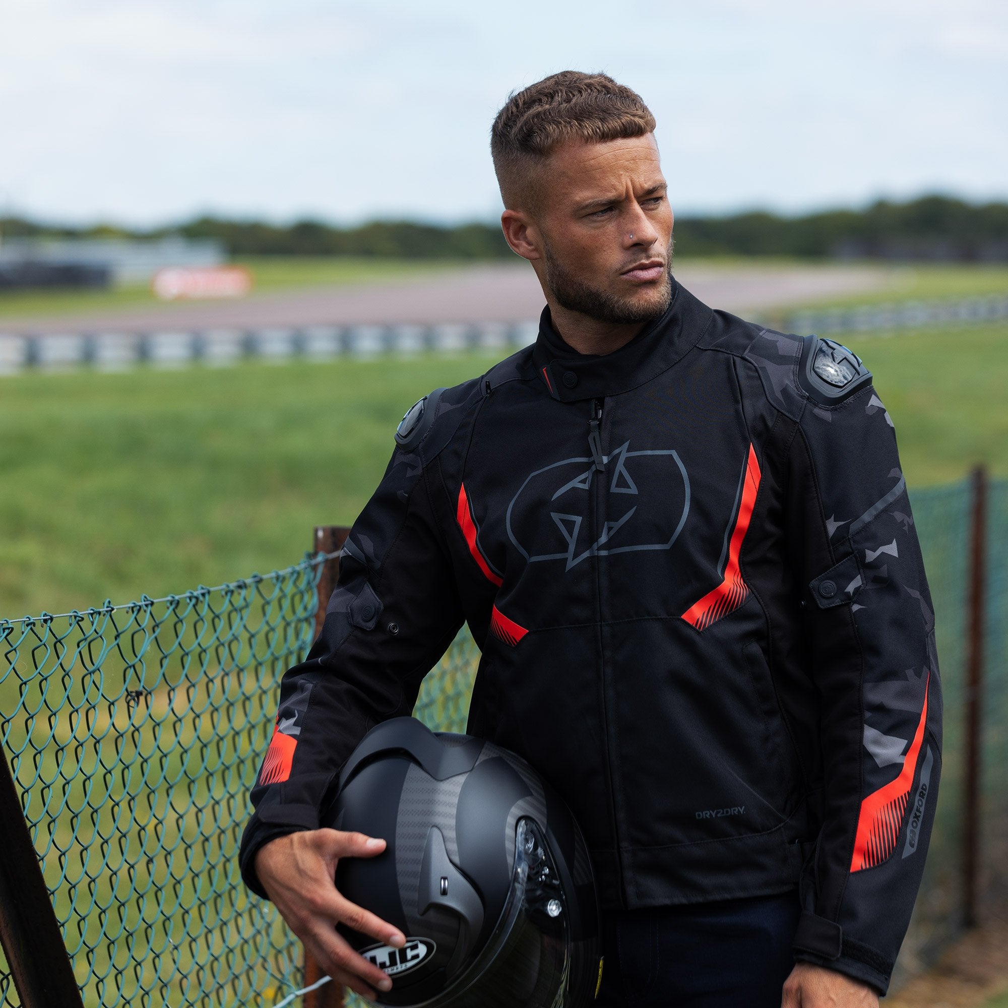 Oxford Omega 1.0 Dry2Dry Textile Jacket Black / Camo / Red FREE 1 YEAR Returns, FREE UK Delivery | ThrottleChimp