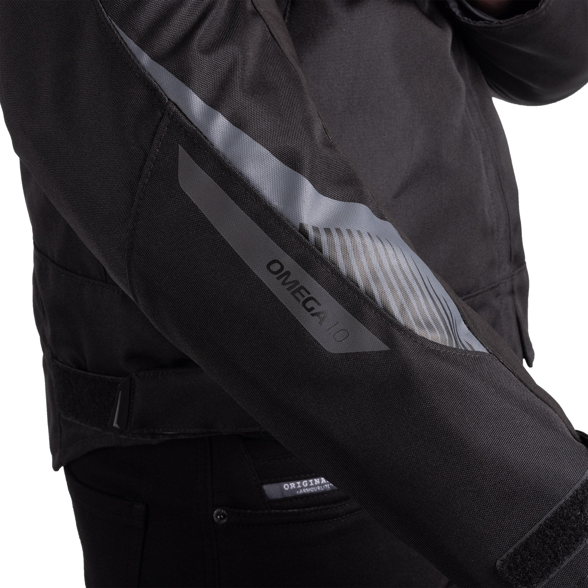 Oxford Omega 1.0 Dry2Dry Textile Jacket Stealth Black FREE 1 YEAR Returns, FREE UK Delivery | ThrottleChimp