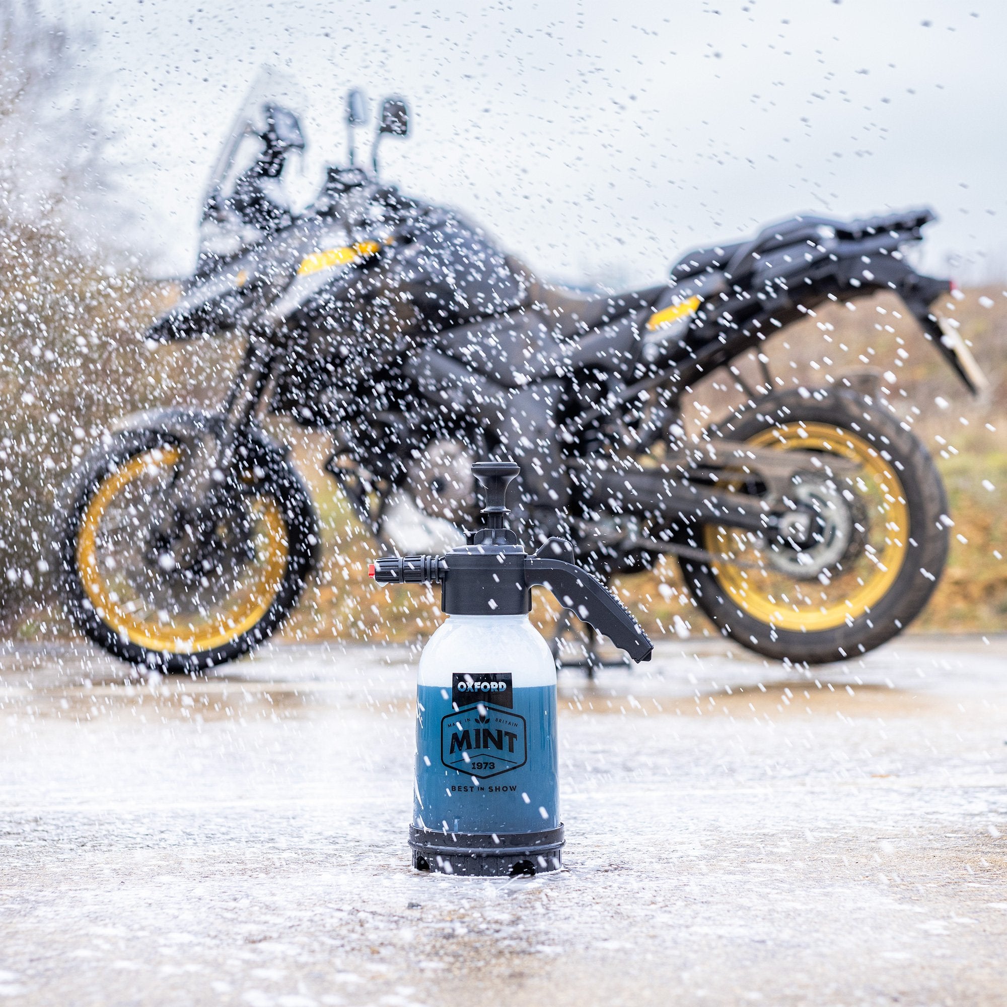 Oxford Mint Snow Foam Bottle FREE 1 YEAR Returns, FREE UK Delivery | ThrottleChimp