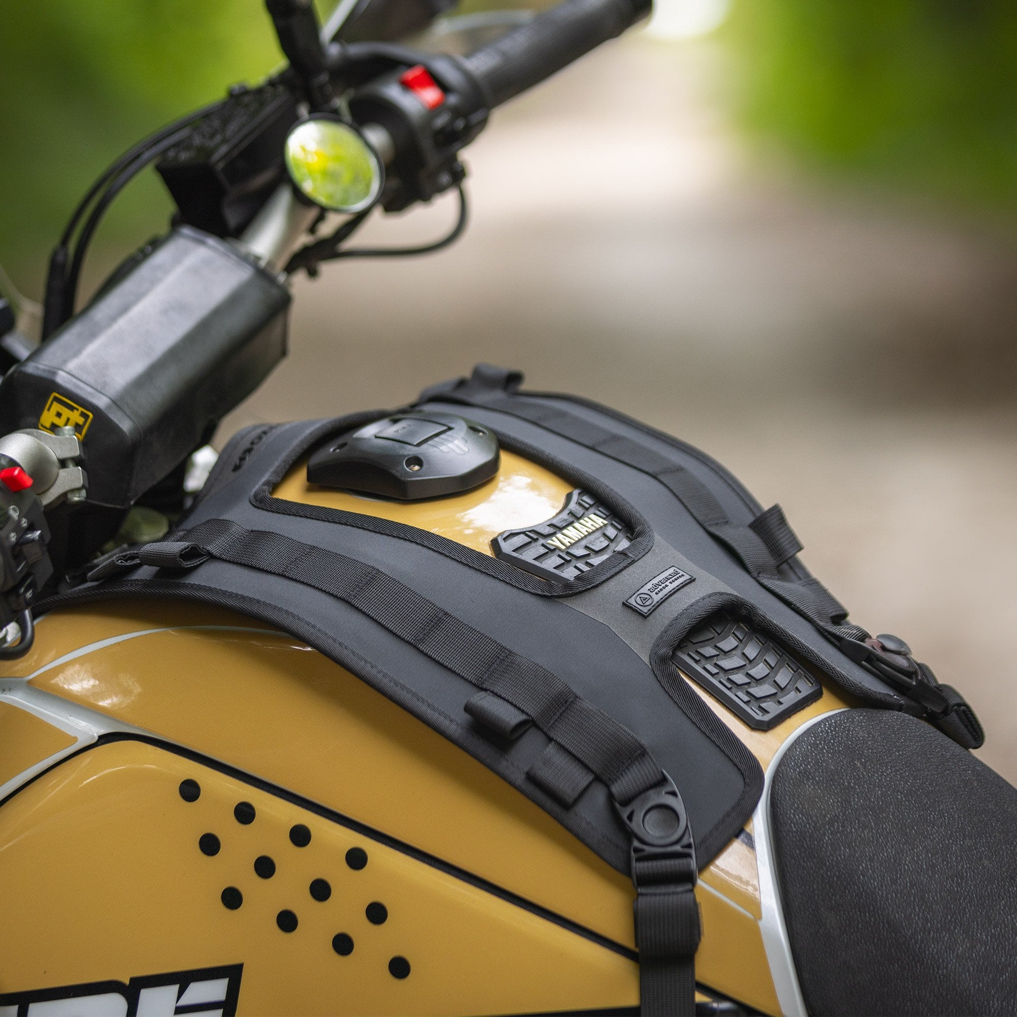 Oxford Atlas Advanced Tank Harness Black FREE 1 YEAR Returns, FREE UK Delivery | ThrottleChimp