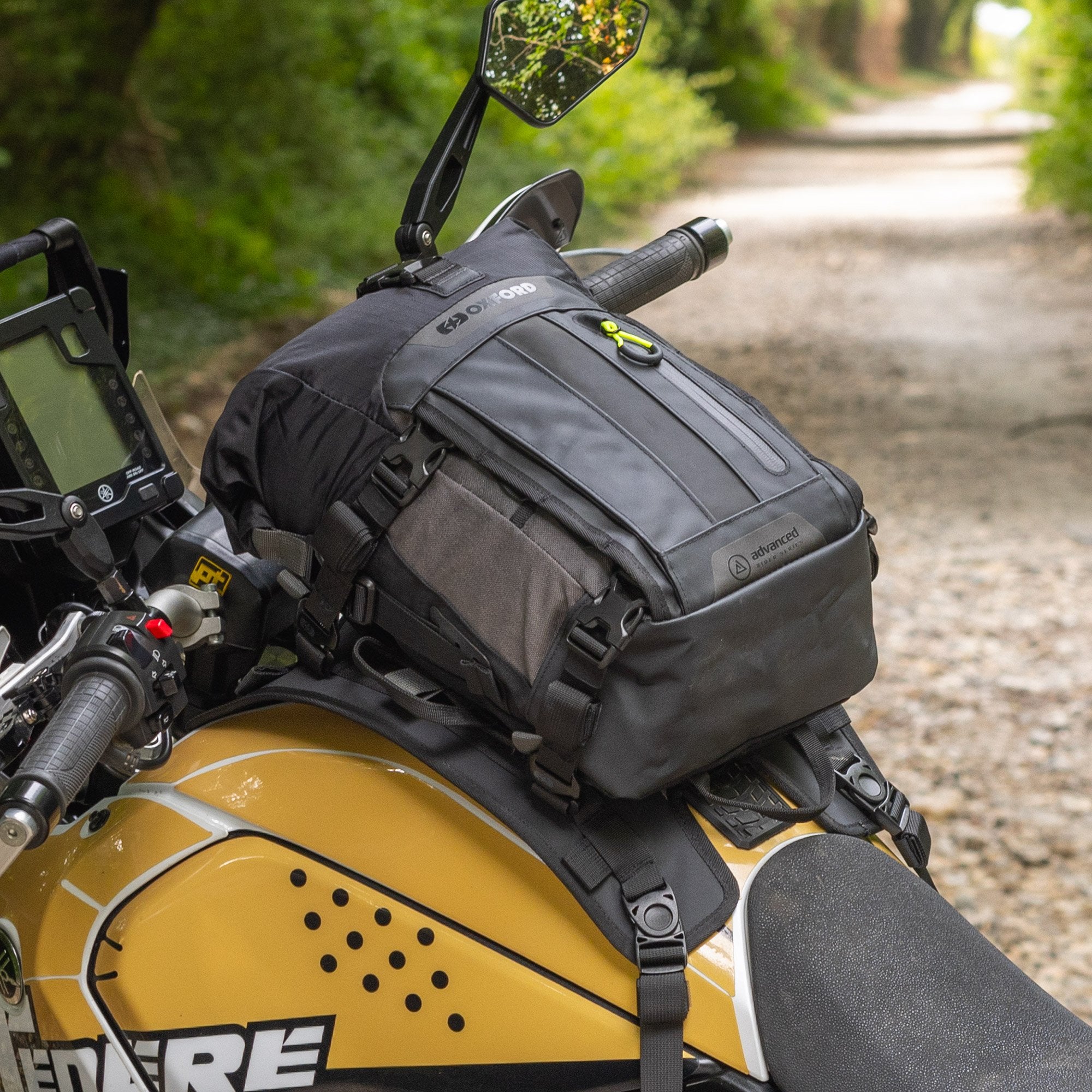 Oxford Atlas Advanced Tank Harness Black FREE 1 YEAR Returns, FREE UK Delivery | ThrottleChimp