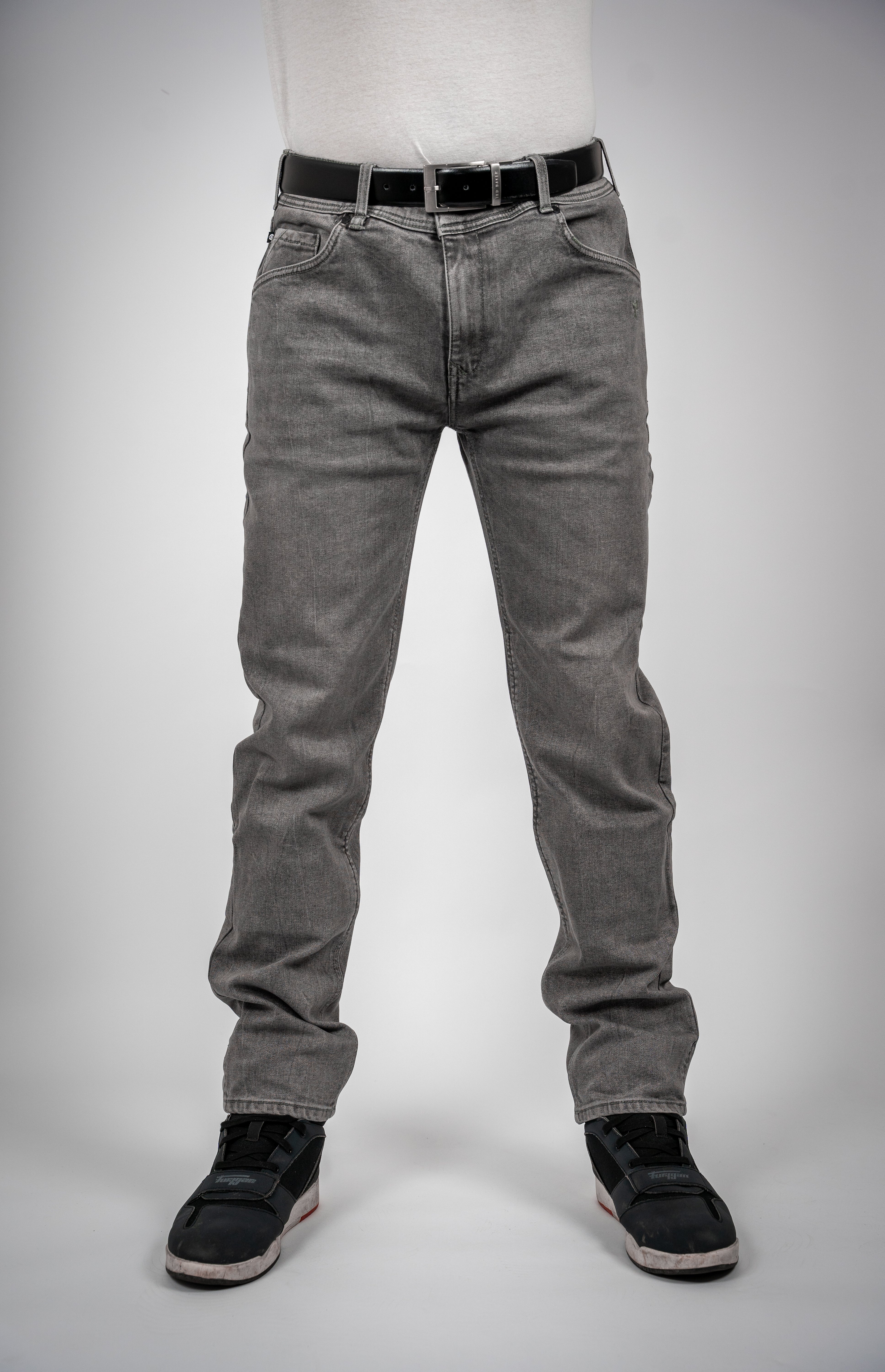 Bull-it Mastiff Straight Fit Denim Jeans Grey FREE 1 YEAR Returns, FREE UK Delivery | ThrottleChimp