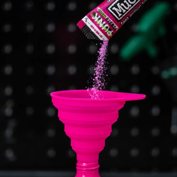 Muc-Off Collapsible Silicone Funnel Pink