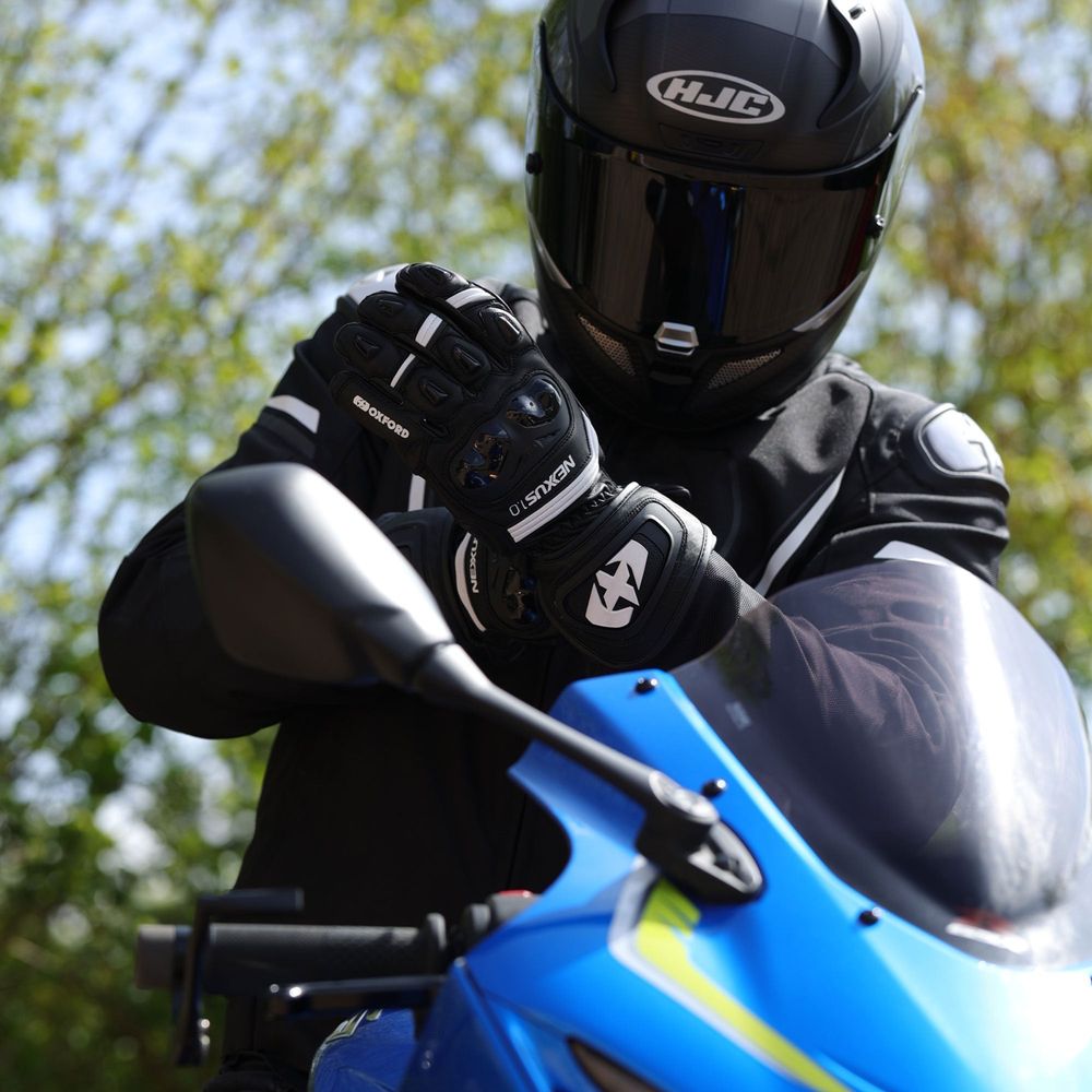 Oxford Nexus Leather Gloves Black / White