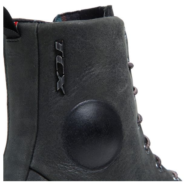 TCX Blend 2 Gore-Tex Boots Black FREE 1 YEAR Returns, FREE UK Delivery | ThrottleChimp