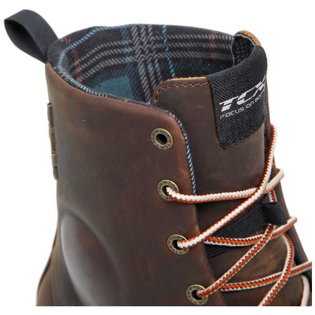 TCX Blend 2 Waterproof Boots Brown FREE 1 YEAR Returns, FREE UK Delivery | ThrottleChimp
