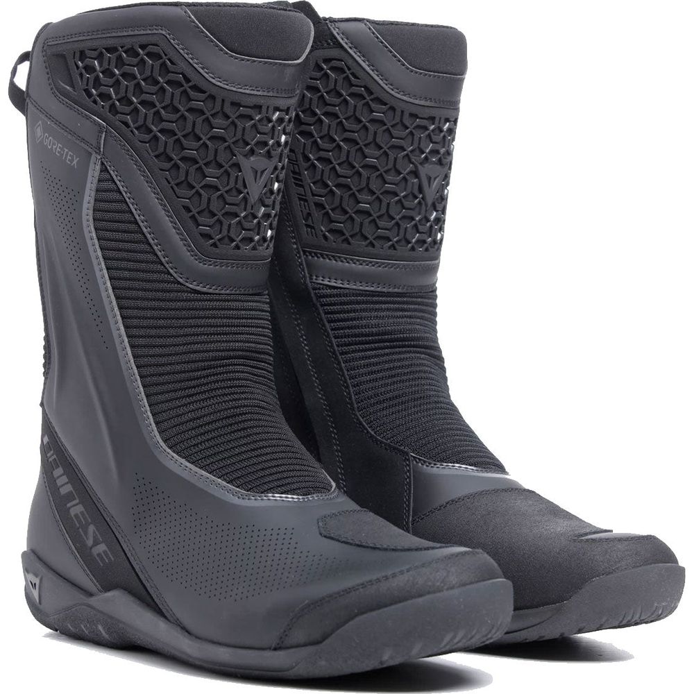 Dainese Freeland 2 All Season Touring Gore-Tex Boots Black FREE 1 YEAR Returns, FREE UK Delivery | ThrottleChimp