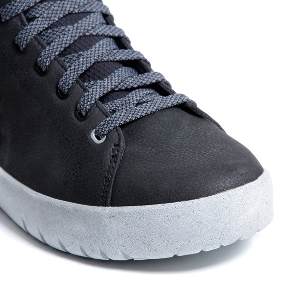 Dainese Metractive D-WP Ladies Riding Shoes Black / White FREE 1 YEAR Returns, FREE UK Delivery | ThrottleChimp