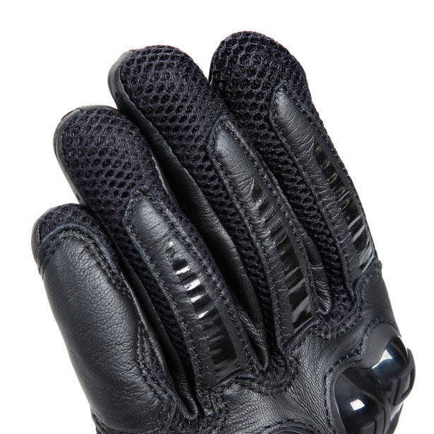 Dainese MIG 3 Leather Gloves Black / Black FREE 1 YEAR Returns, FREE UK Delivery | ThrottleChimp